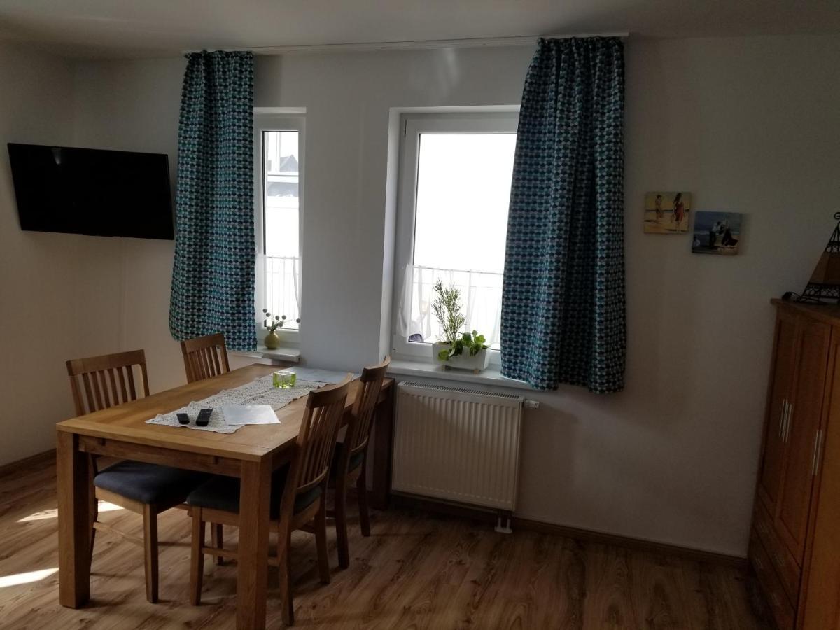 Altstadt Ferienwohnung Stralsund Mit Parkplatz Exterior photo