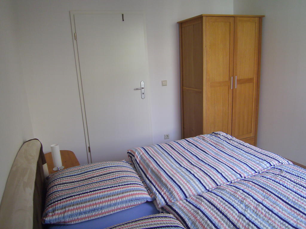 Altstadt Ferienwohnung Stralsund Mit Parkplatz Room photo
